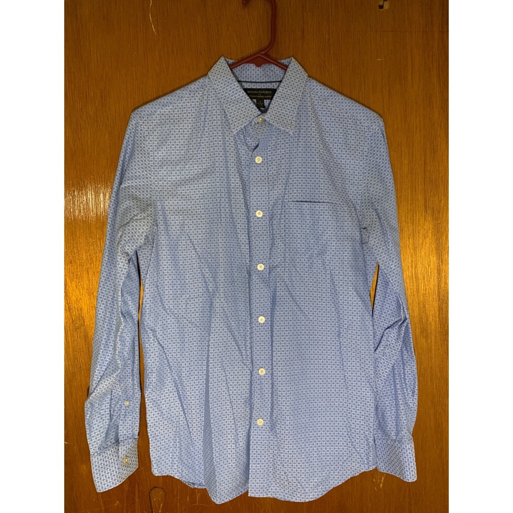 Patterned Banana Republic dress shirt in blue